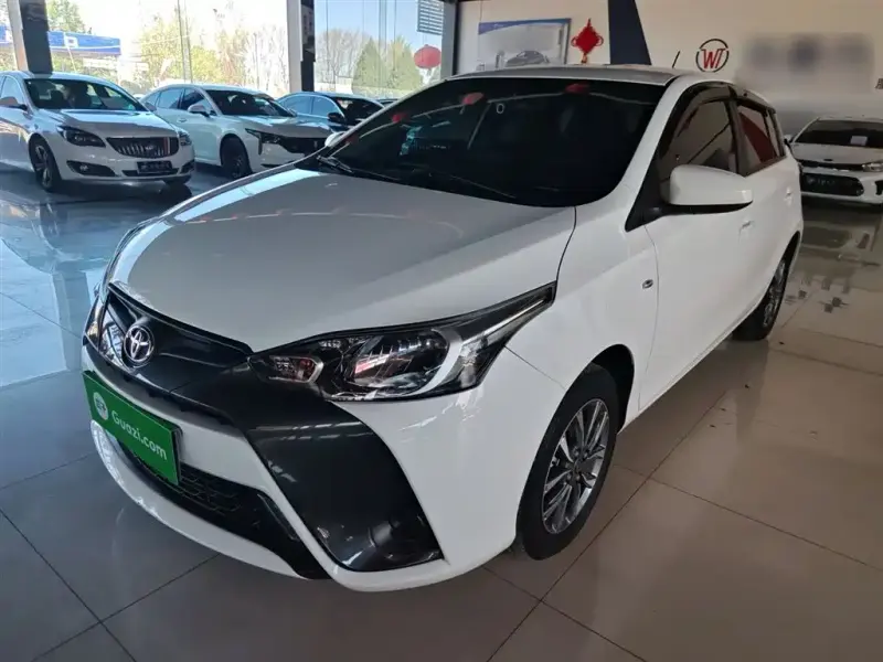 Toyota Yaris L, 2021