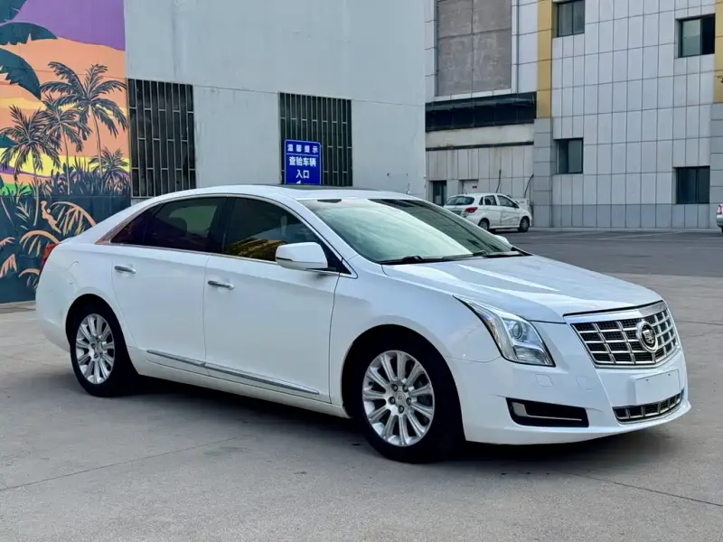 Cadillac XTS, 2015