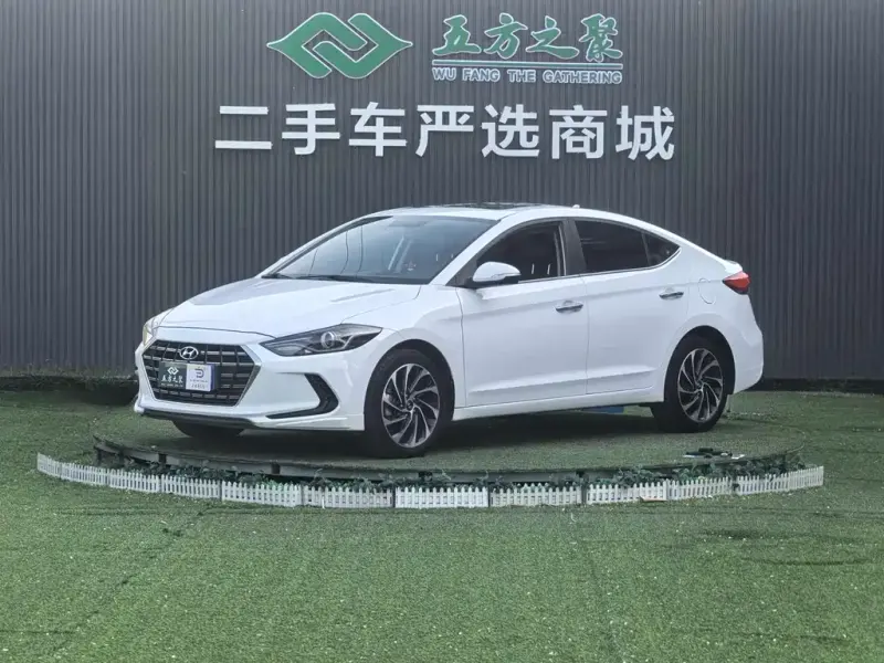 Hyundai Elantra, 2020