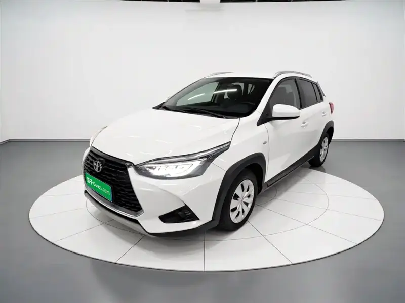 Toyota Yaris L, 2023