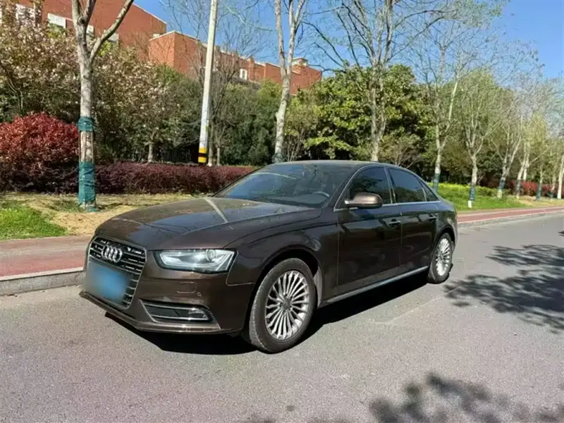 Audi A4L, 2016