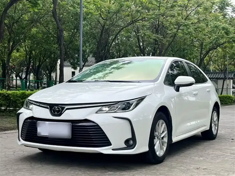 Toyota Corolla, 2021 — фото 1
