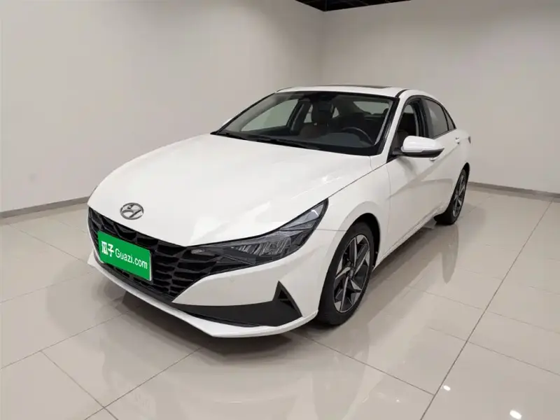 Hyundai Elantra, 2021