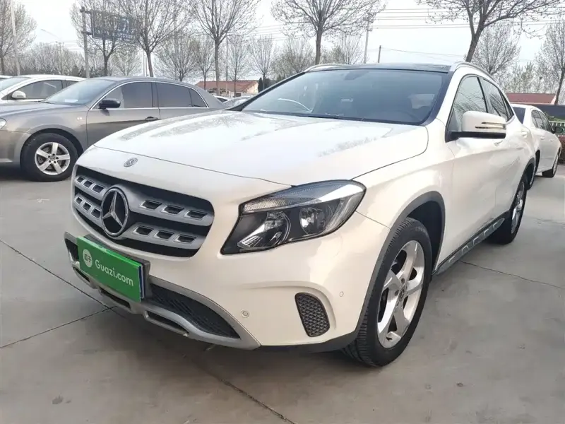 Mercedes-Benz GLA, 2018 — фото 1