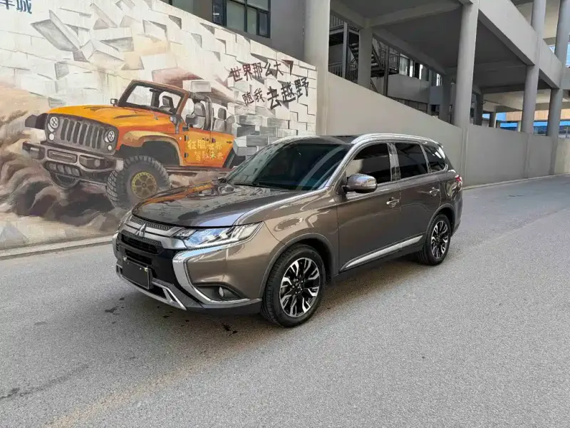 Mitsubishi Outlander, 2019