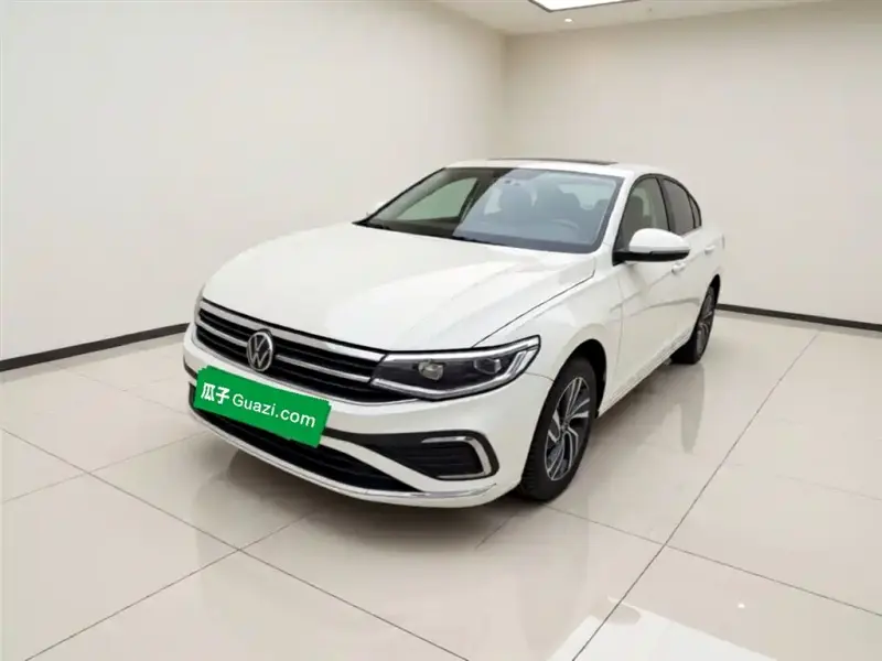 Volkswagen Bora, 2025