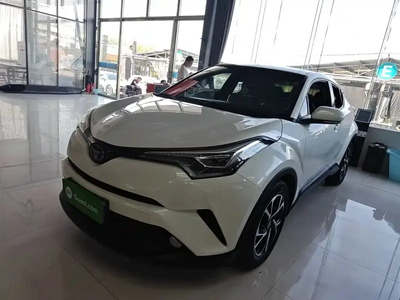 Toyota C-HR, 2020 — фото 1