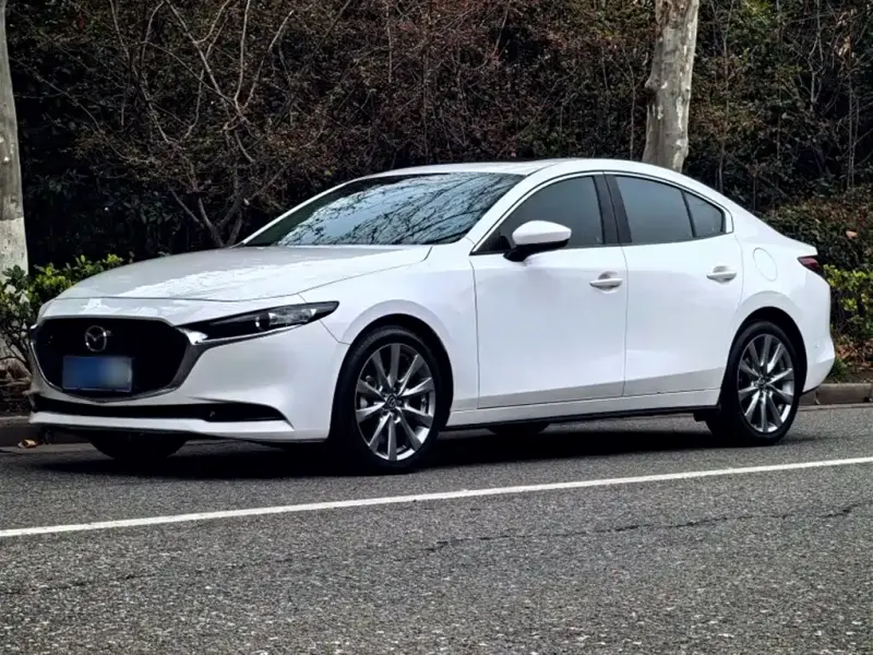 Mazda 3 Axela, 2023 — фото 1