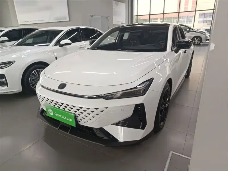 Changan UNI-V, 2024