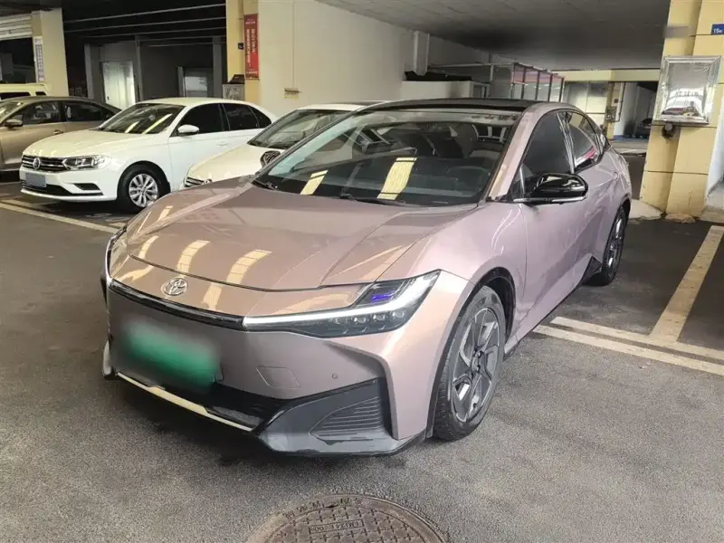 Toyota bZ3, 2023