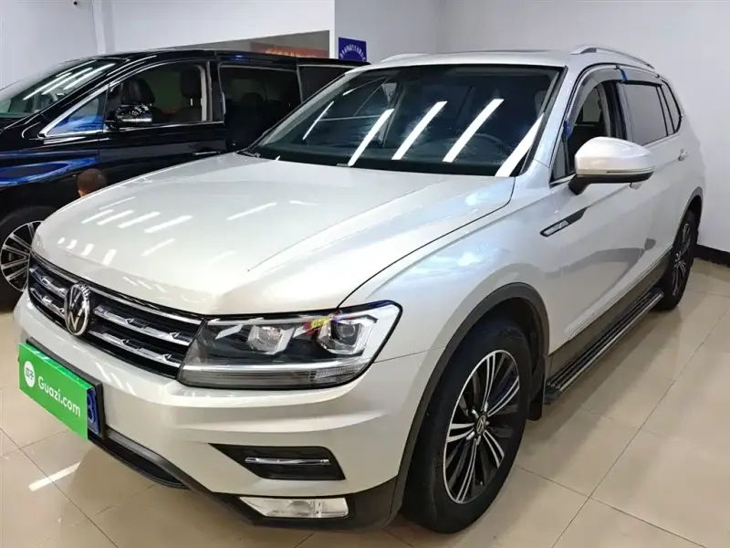 Volkswagen Tiguan L, 2021