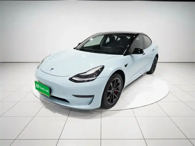 Tesla Model 3, 2020