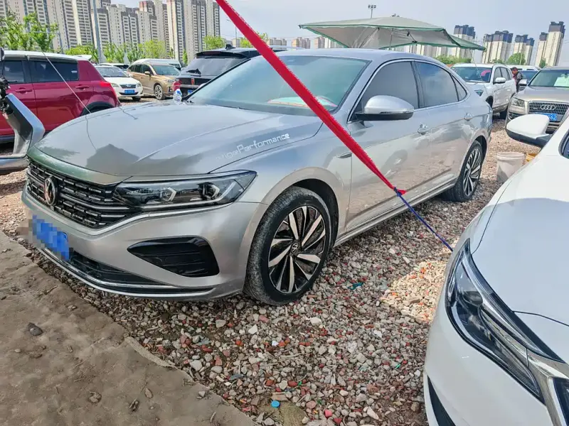 Volkswagen Passat, 2023