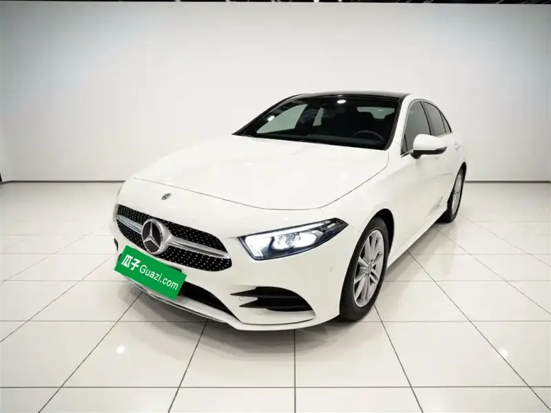 Mercedes-Benz A-Class, 2021 — фото 1