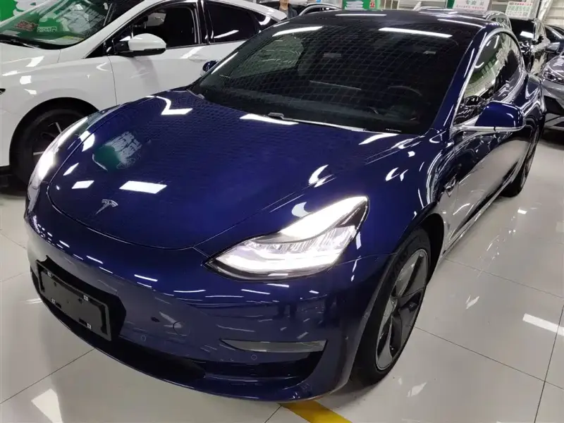 Tesla Model 3, 2020