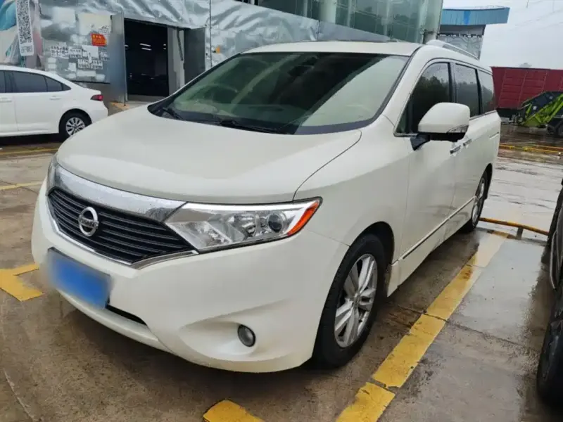 Nissan Quest, 2017