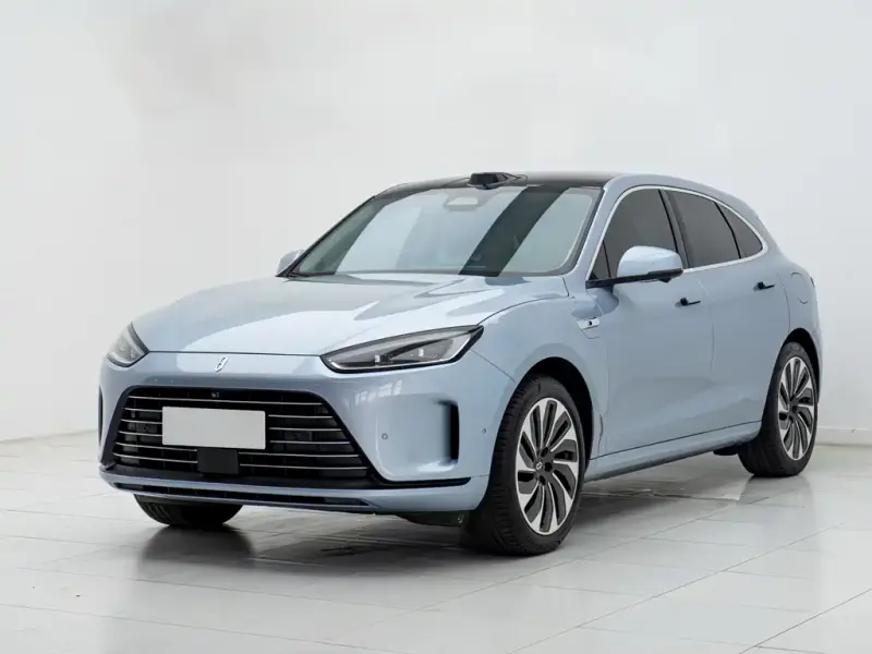 AITO M5, 2023