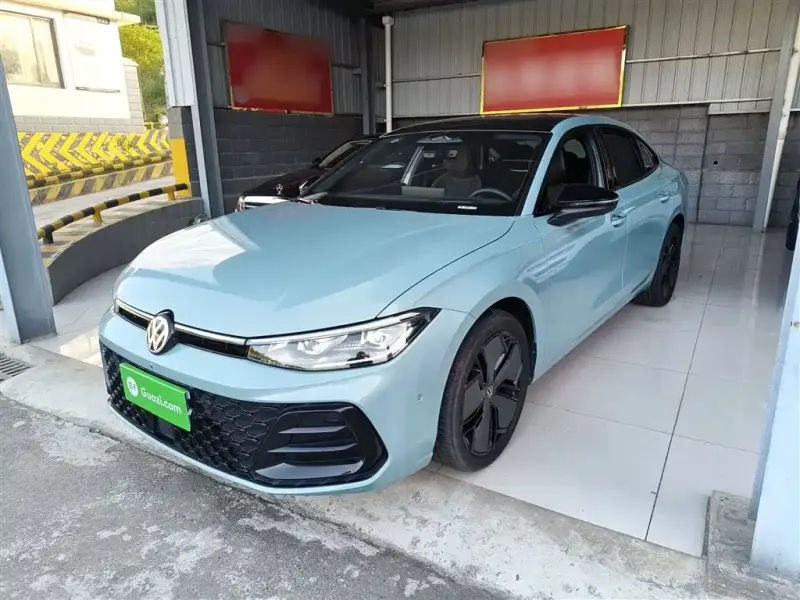 Volkswagen Passat, 2024