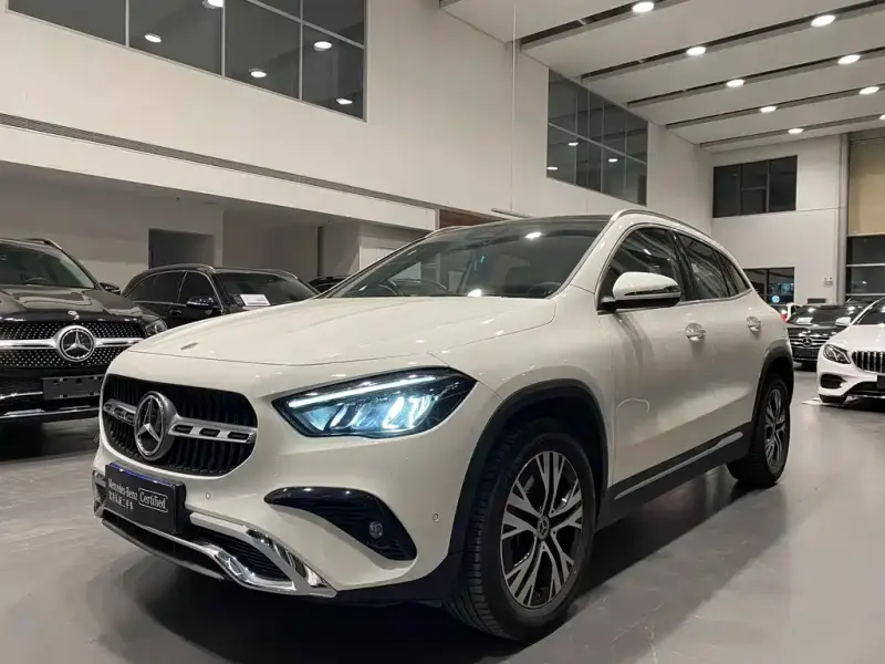 Mercedes-Benz GLA, 2024 — фото 1