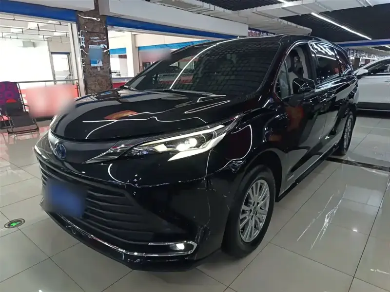Toyota Sienna, 2022