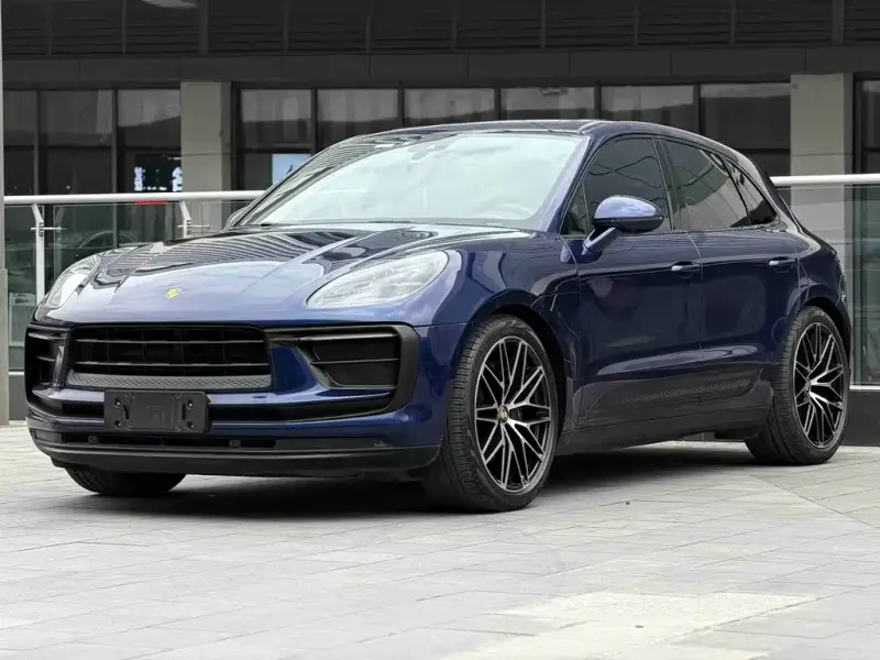 Porsche Macan, 2022 — фото 1