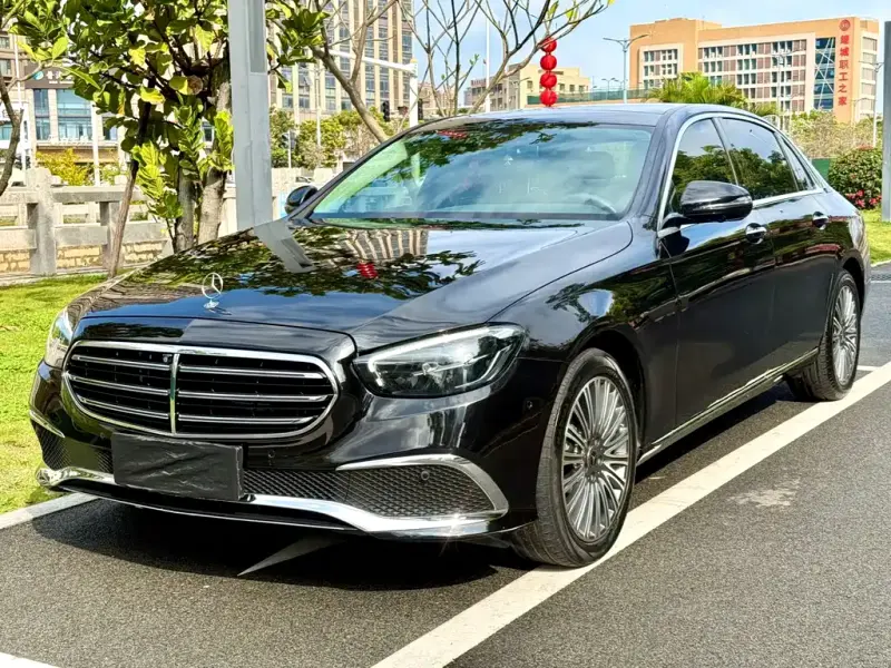 Mercedes-Benz E-Class, 2023 — фото 1