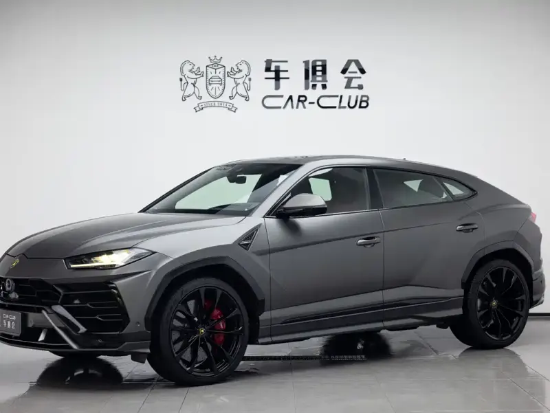 Lamborghini Urus, 2022 — фото 1