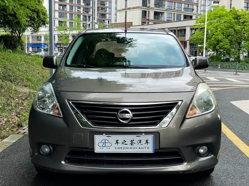 Nissan Sunny, 2012 — фото 1