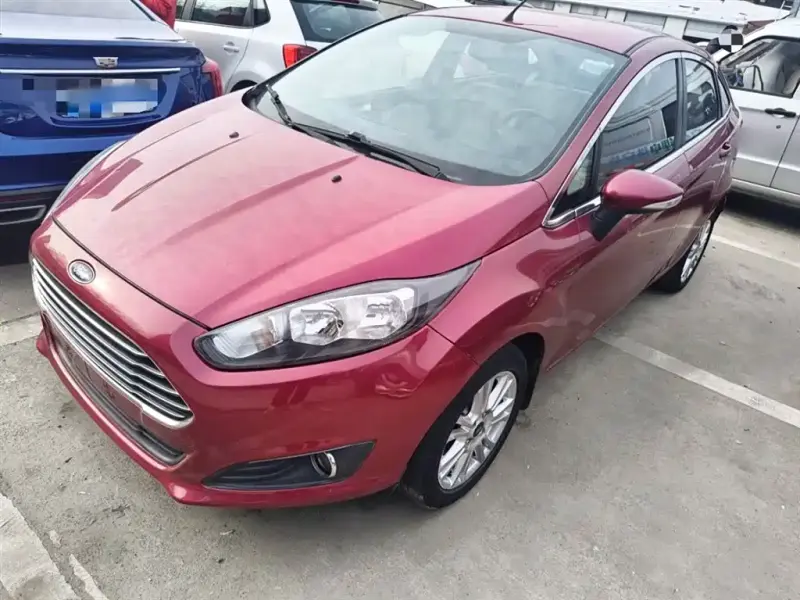 Ford Fiesta, 2014 — фото 1