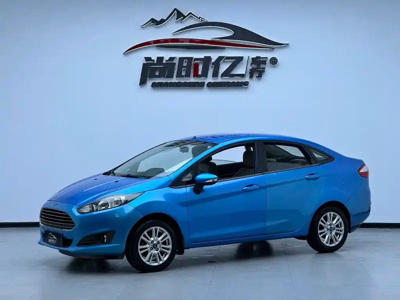 Ford Fiesta, 2014 — фото 1