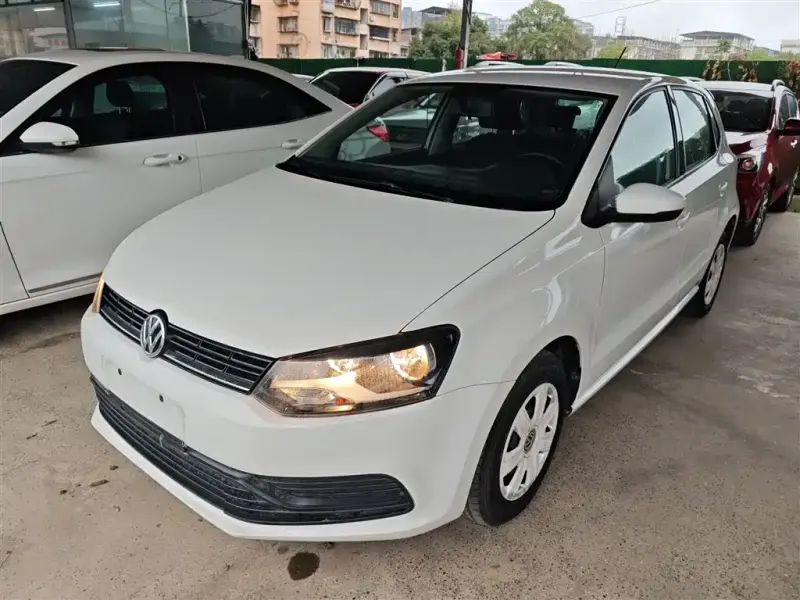 Volkswagen Polo, 2017 — фото 1