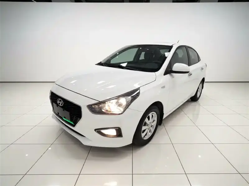 Hyundai Verna, 2018 — фото 1