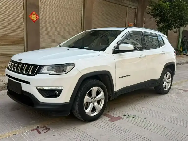 Jeep Compass, 2017 — фото 1