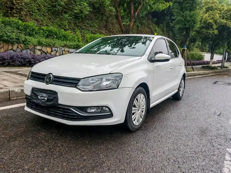 Volkswagen Polo, 2017 — фото 1