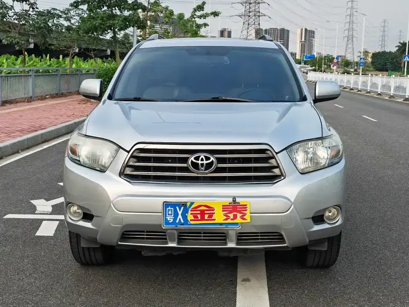 Toyota Highlander, 2012 — фото 1