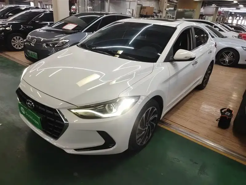 Hyundai Elantra, 2020