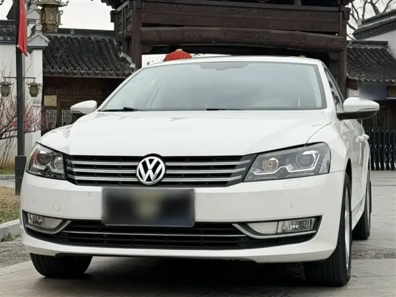 Volkswagen Passat, 2015