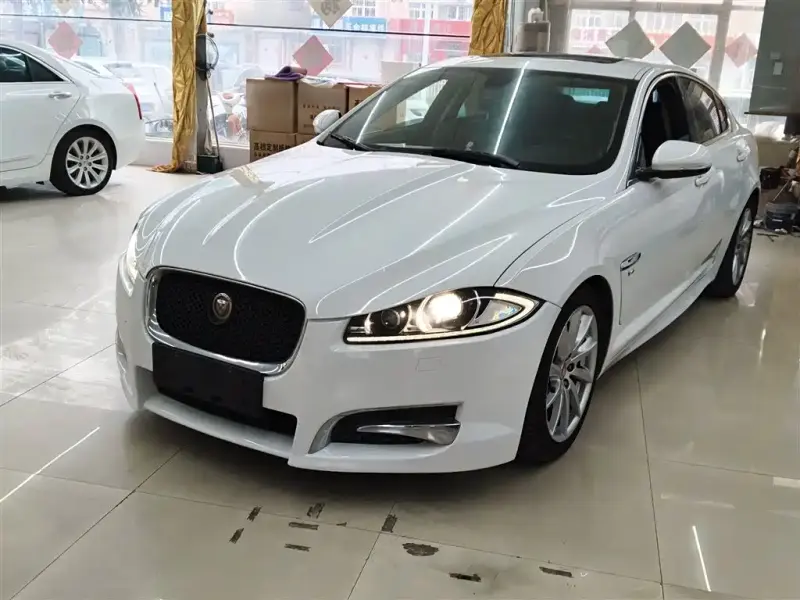 Jaguar XF, 2014