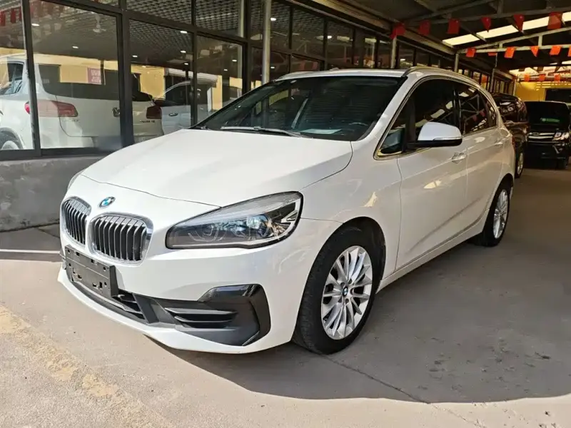 BMW 2 Series Active Tourer, 2018 — фото 1