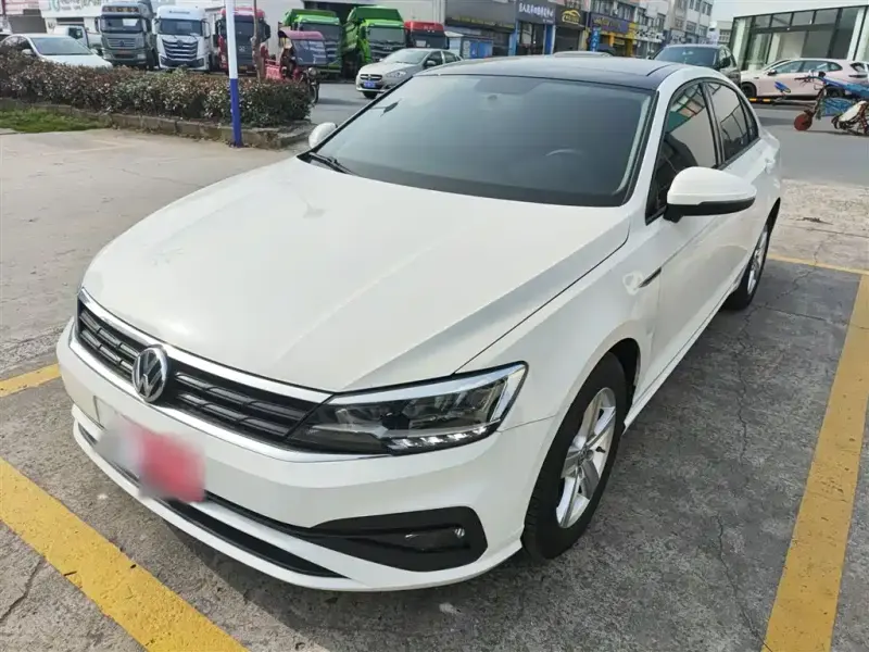 Volkswagen Lamando, 2021