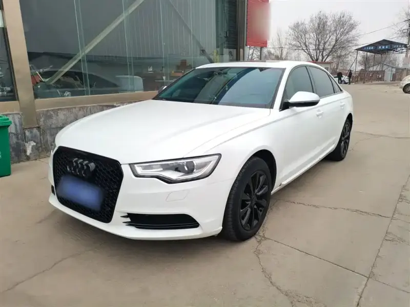 Audi A6L, 2015