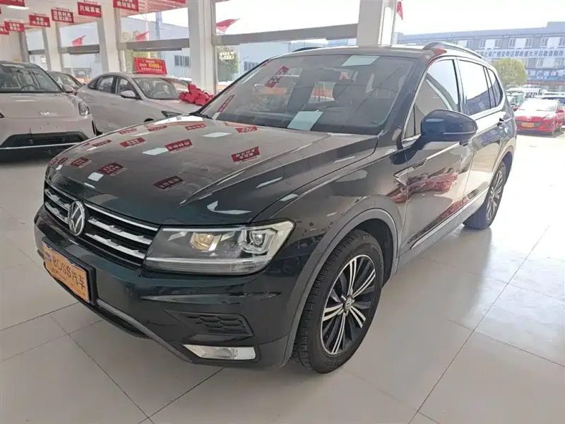 Volkswagen Tiguan L, 2020