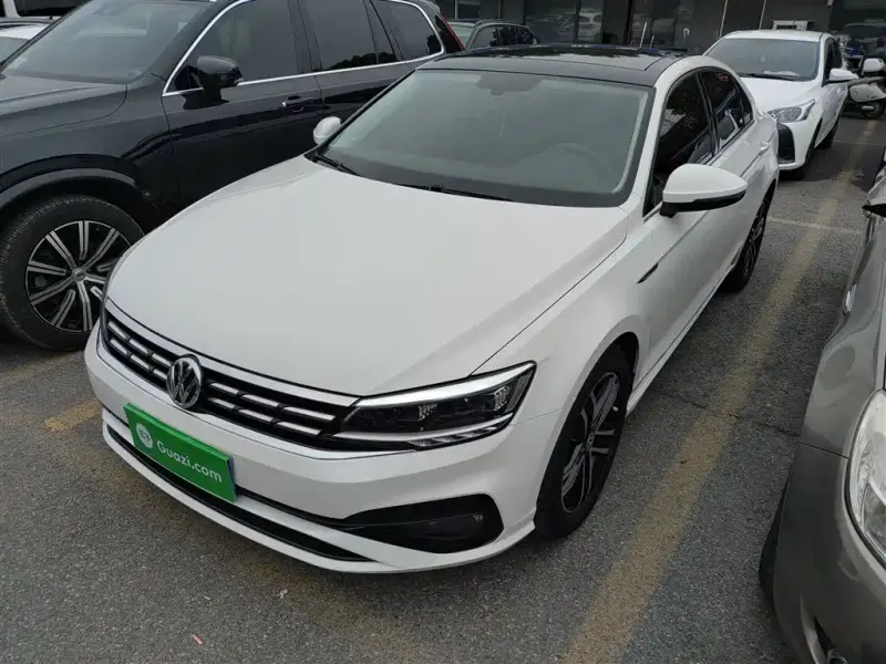 Volkswagen Lamando, 2021