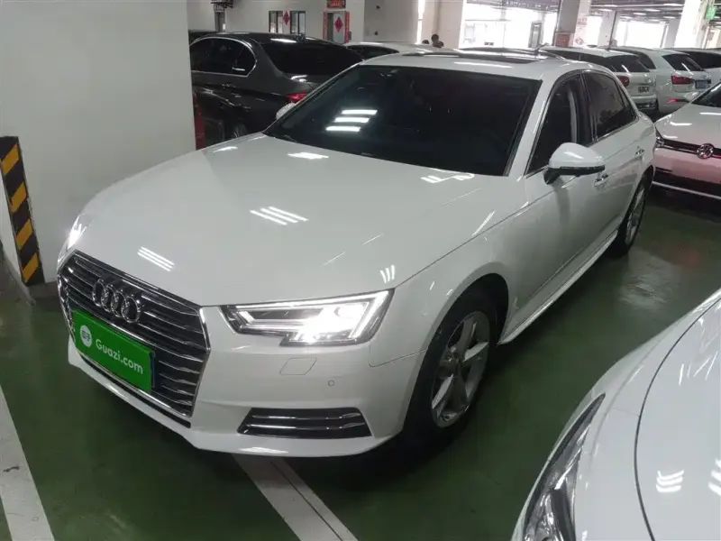 Audi A4L, 2017