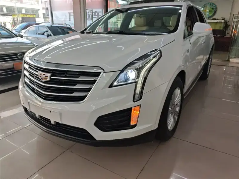 Cadillac XT5, 2017