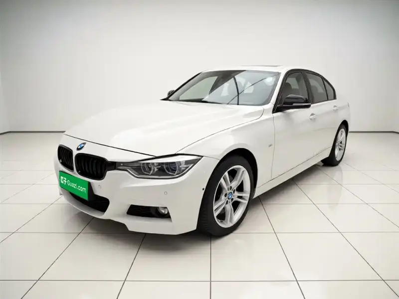BMW 3 Series, 2018 — фото 1