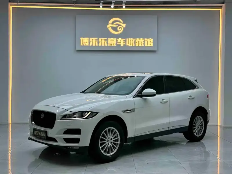 Jaguar F-PACE, 2018