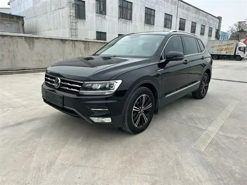 Volkswagen Tiguan L, 2020