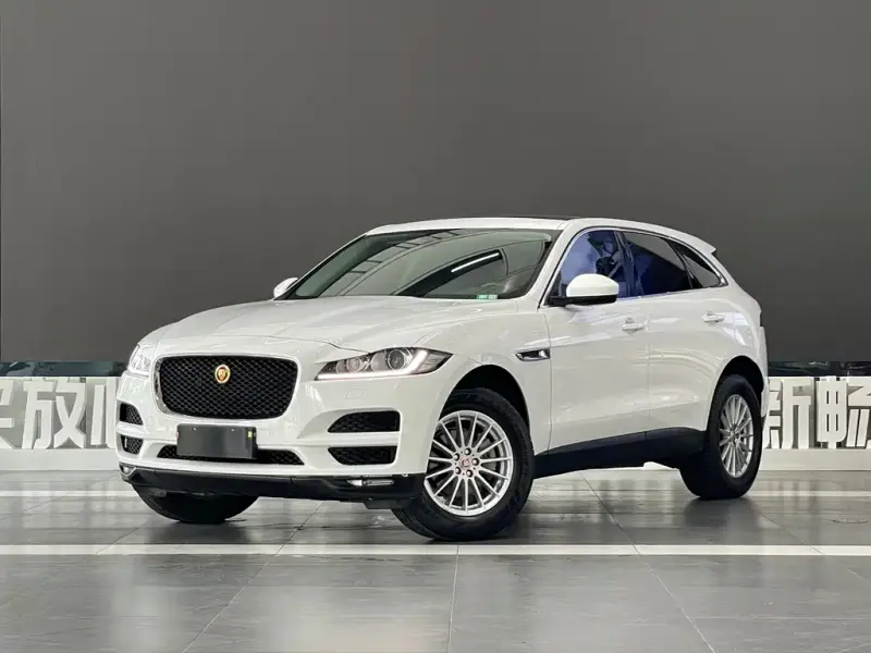 Jaguar F-PACE, 2019