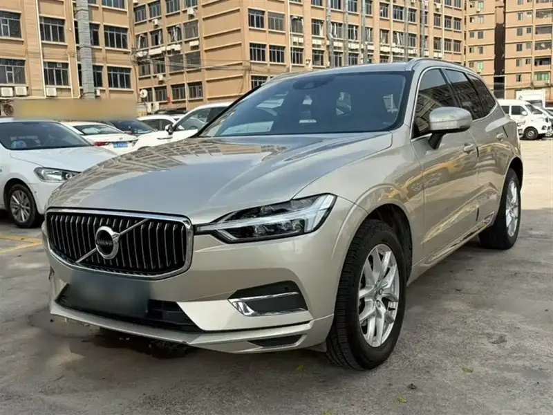 Volvo XC60, 2020 — фото 1